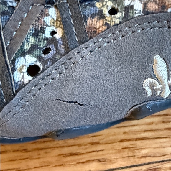 Rieker Gray Floral Sneakers for Women - Picture 5 of 9